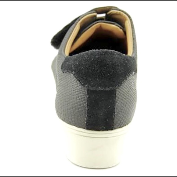 Nine West Hidrate Shoes - Picture 2 of 2